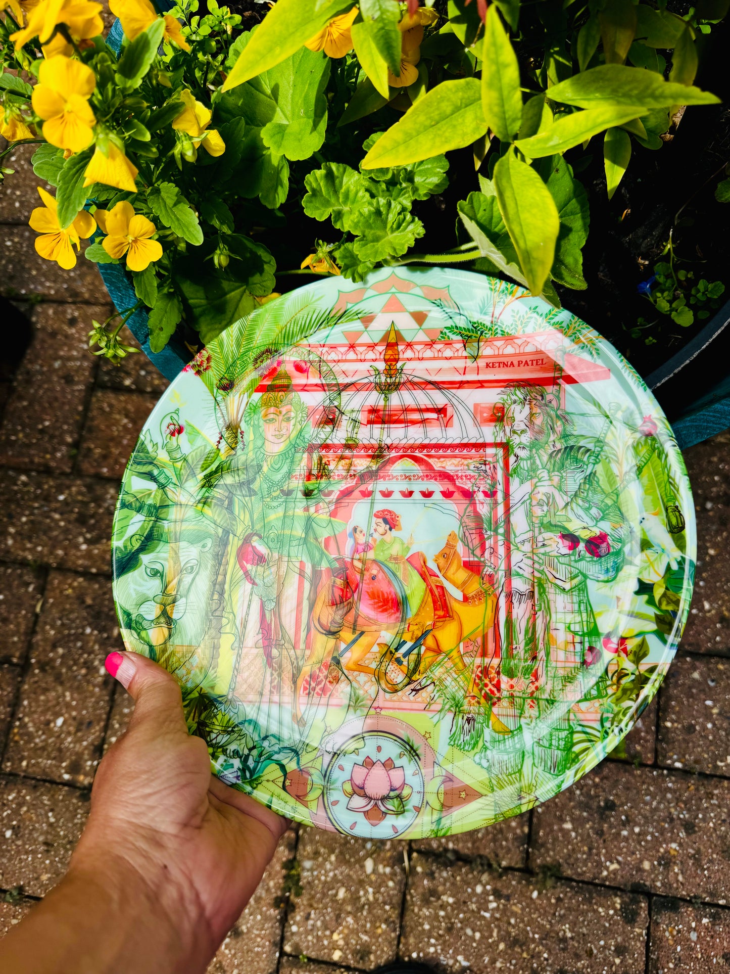 'Raja Rani' ceramic art plate