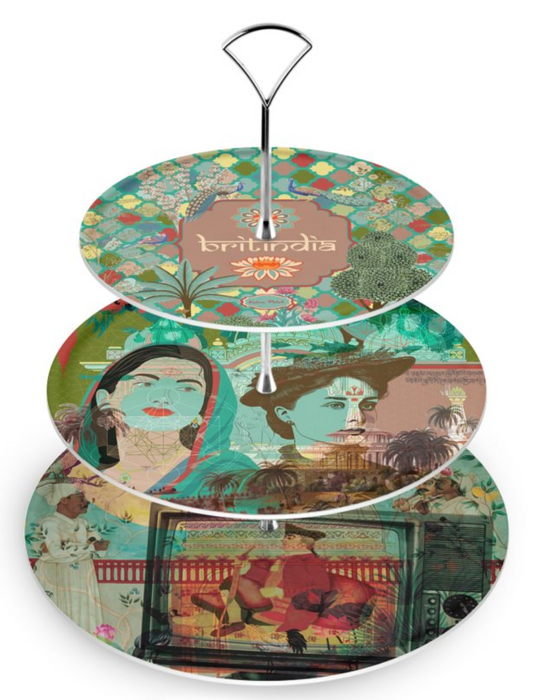 'Layers of life' cake stand